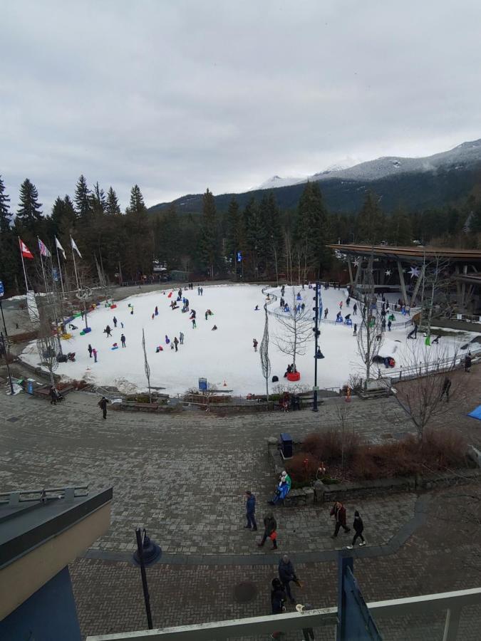 Tyndalstone Lodge 3 Bedroom In The Heart Of Village North Whistler Buitenkant foto